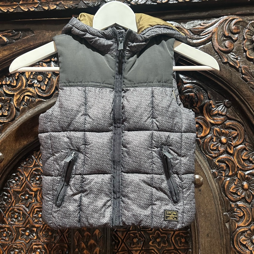 Zara Gray and Black Quilted Vest
